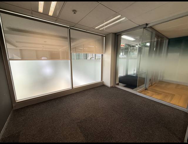 476M² OFFICE TO LET IN ROSEBANK